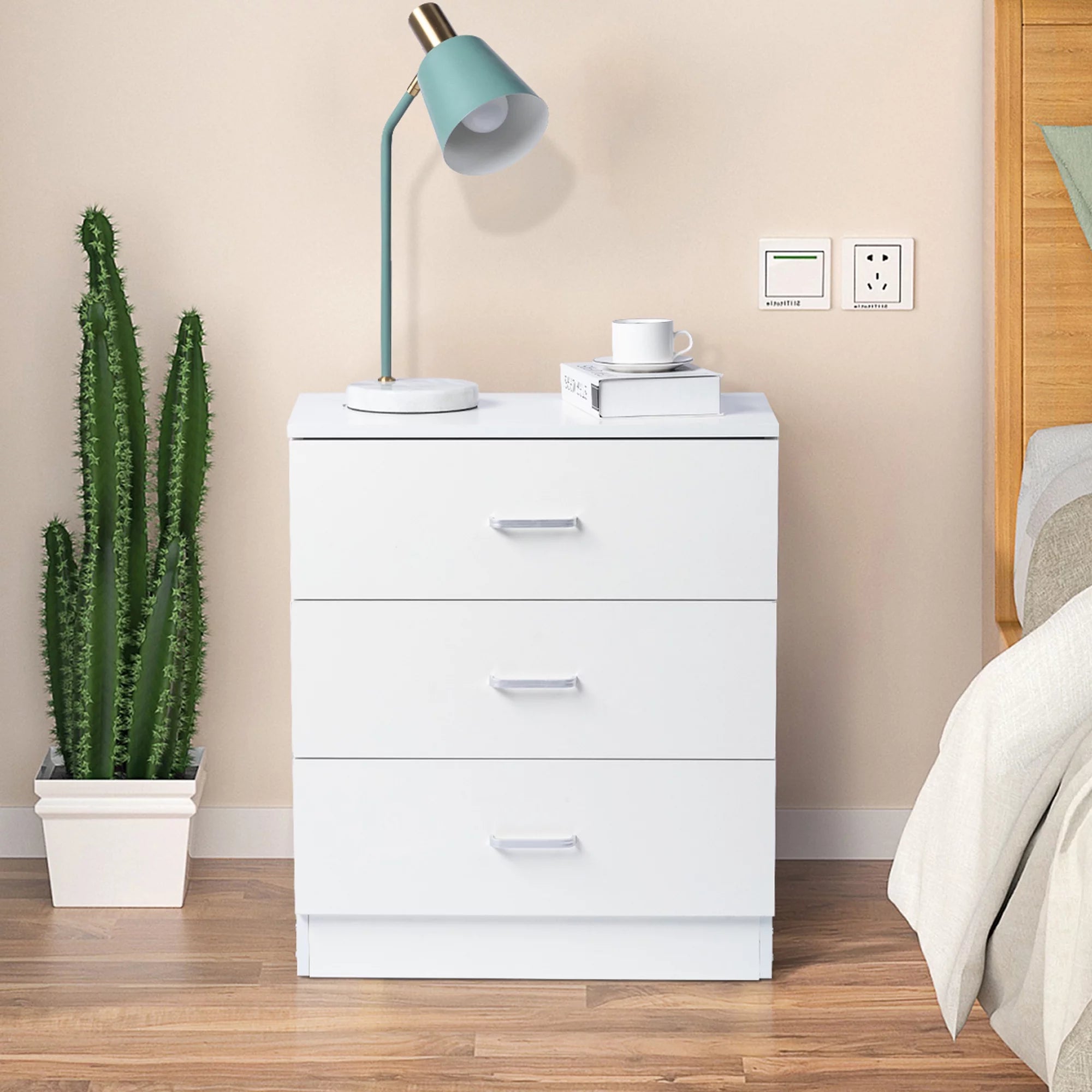White 3-Drawer Wooden Dresser M65035