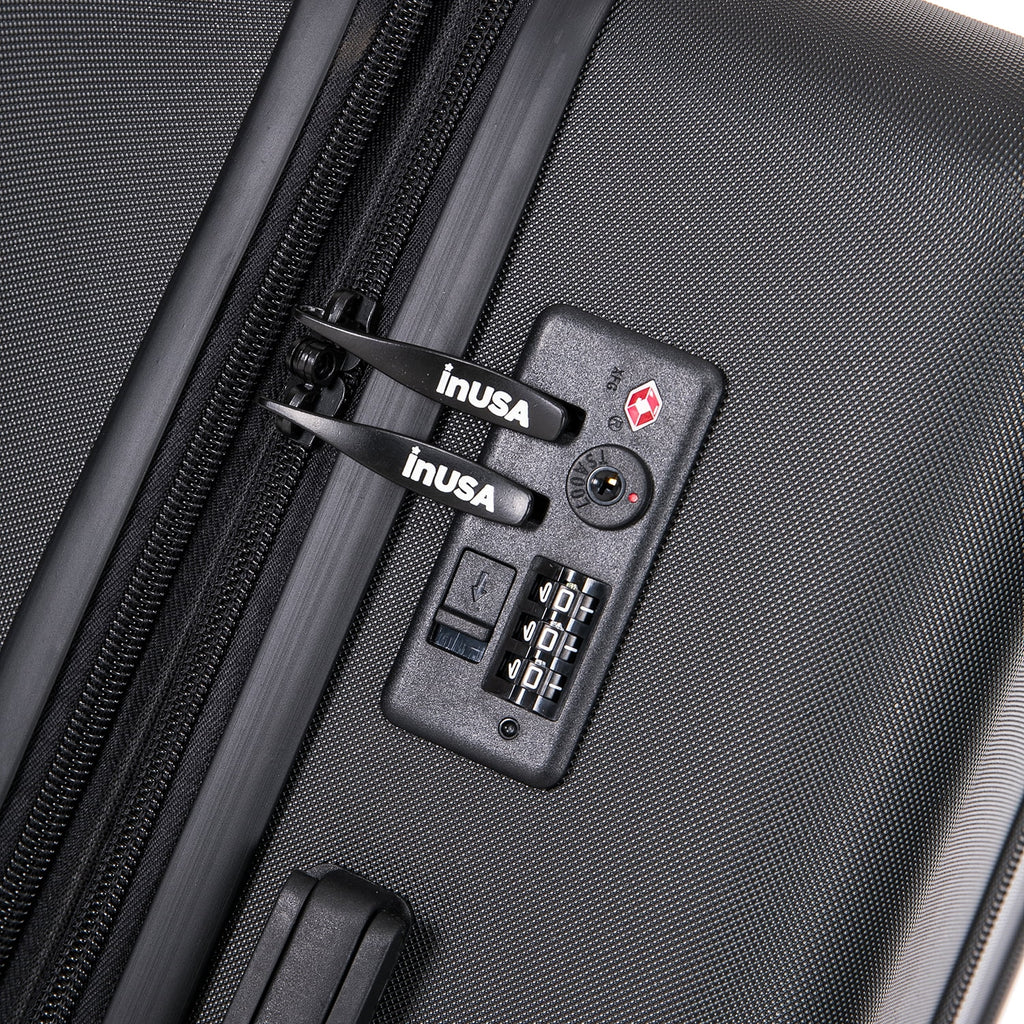 Black 28" Hardside Lightweight Luggage with Spinner Wheels Y1689