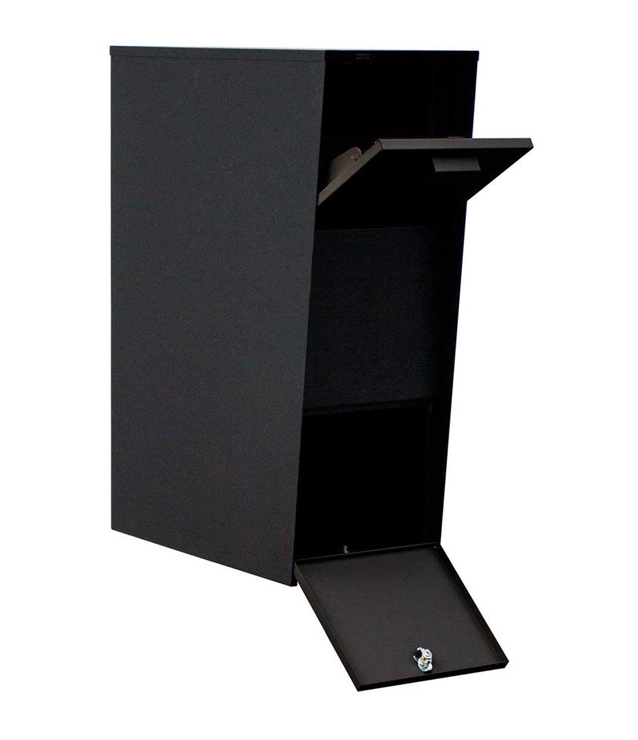 Black Mailbox with Post A62430