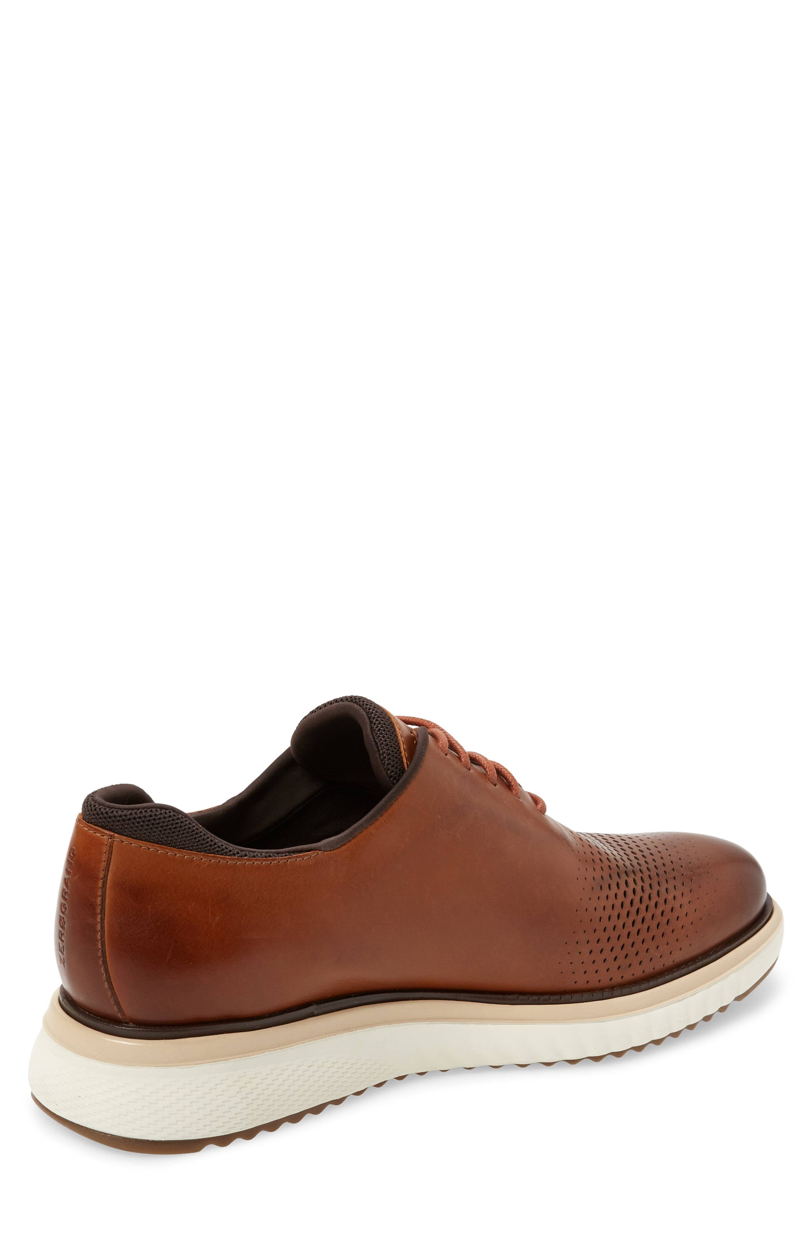 Brown Wingtip Shoes - 10.5 M Z37224