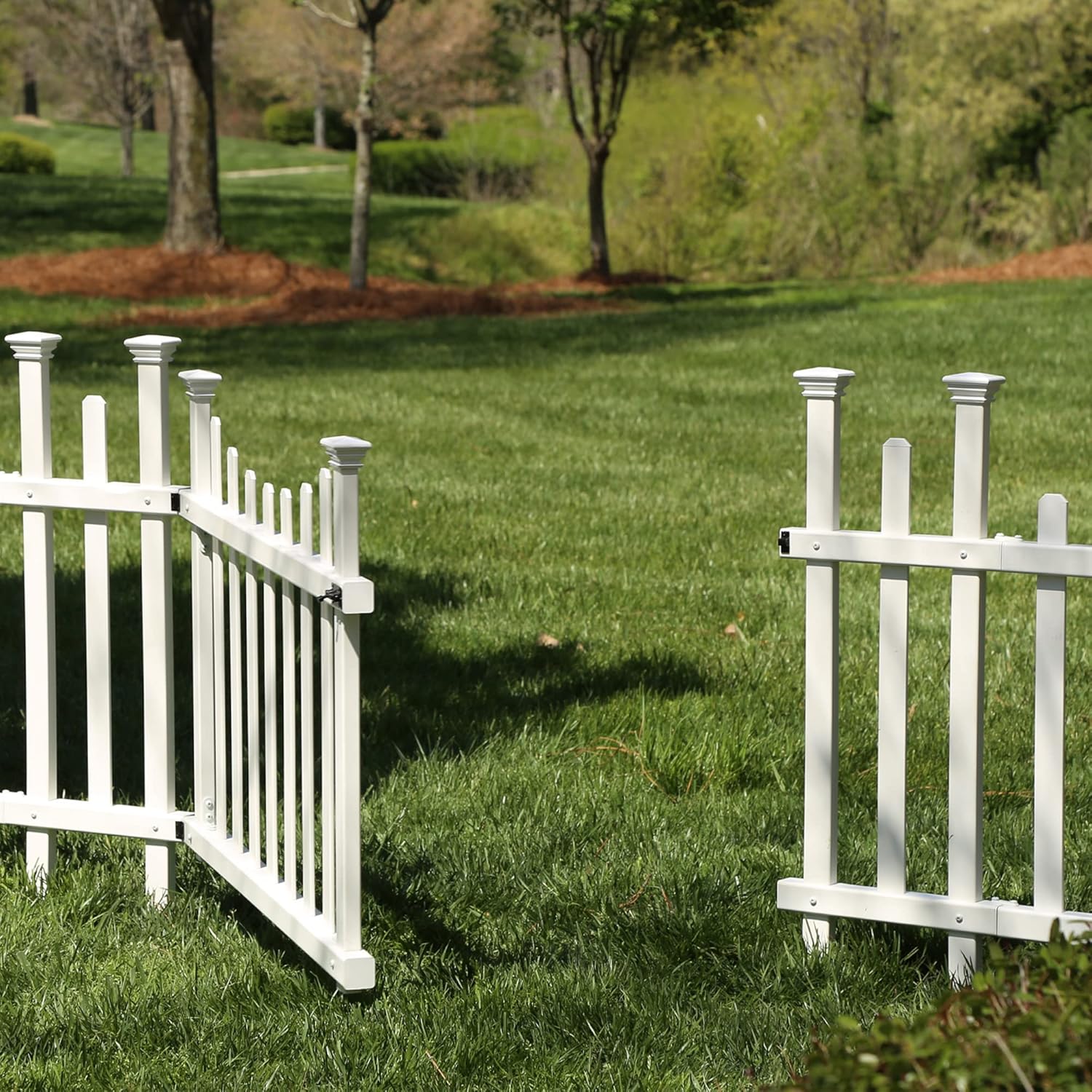 3 Pack Outdoor Garden Fence and Vinyl Gate Kit with Fence Wings A8418