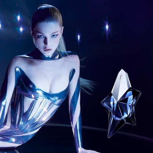 Eau de Parfum with Sandalwood, Amber, and Vanilla H628706