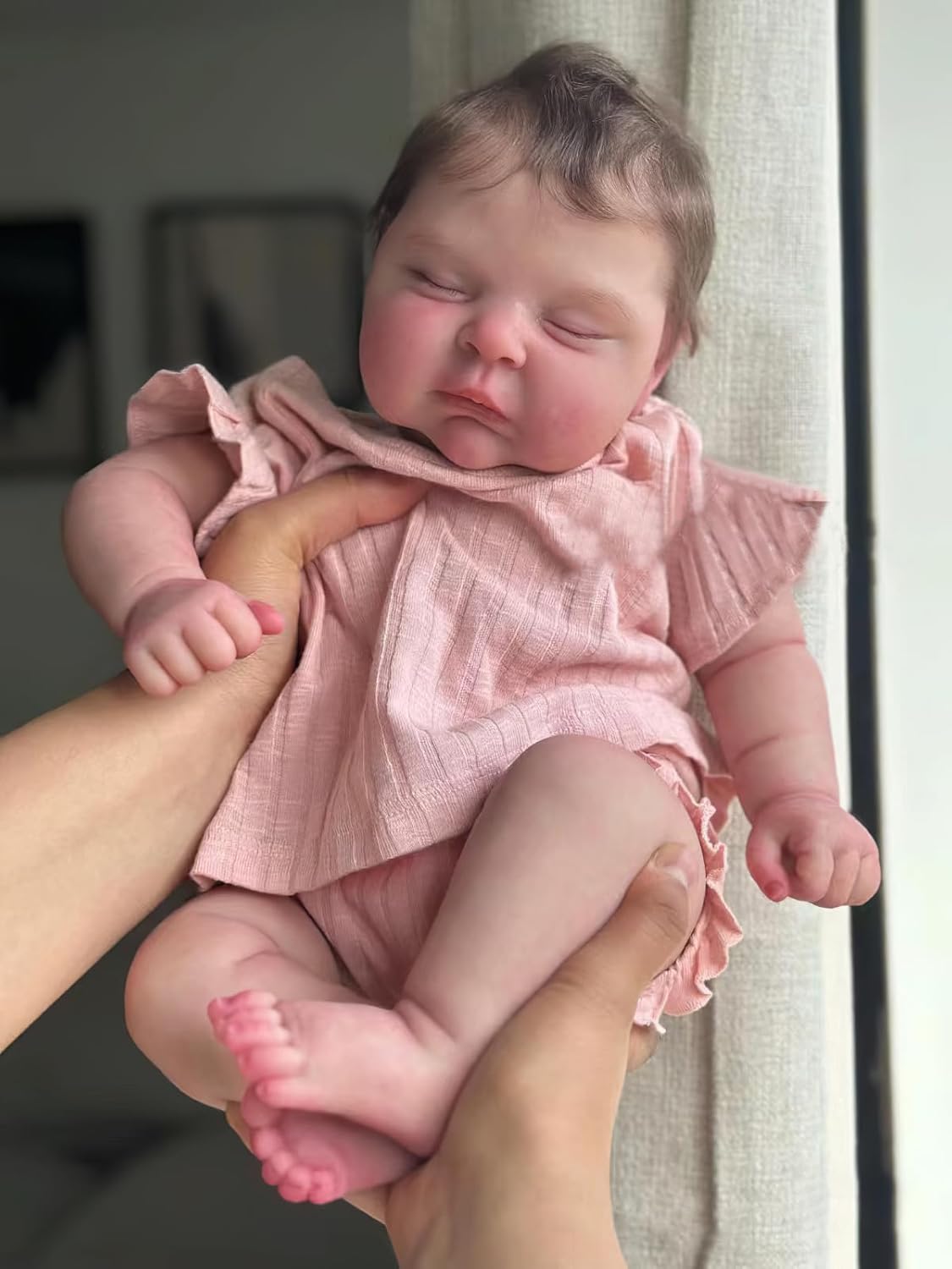 19 Inches Sleeping Realistic Newborn Girl Doll with Weighted Cloth Body and Vinyl Limbs O678008