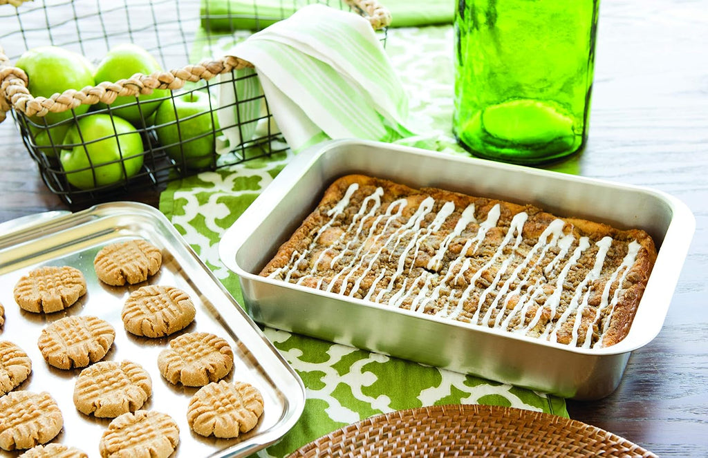 9x13 Covered Cake Pan Q779