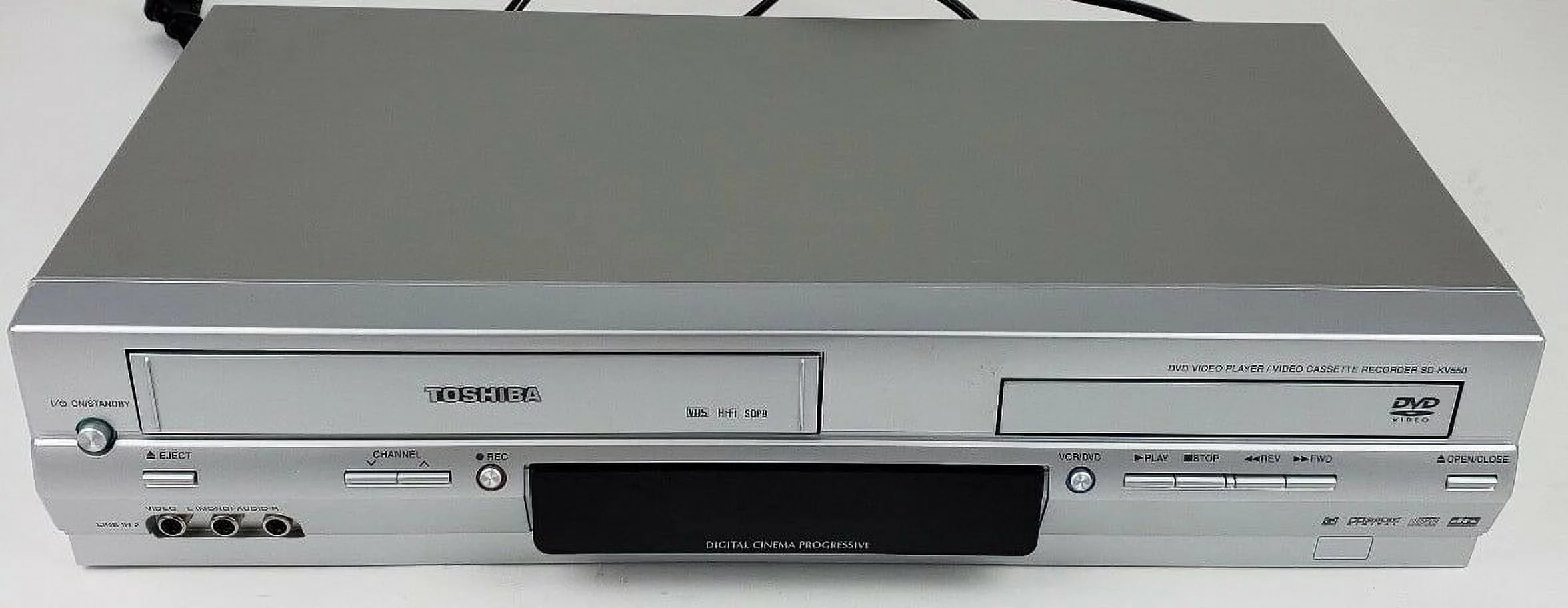 DVD/VCR Combo Player with Remote and Cables P352884