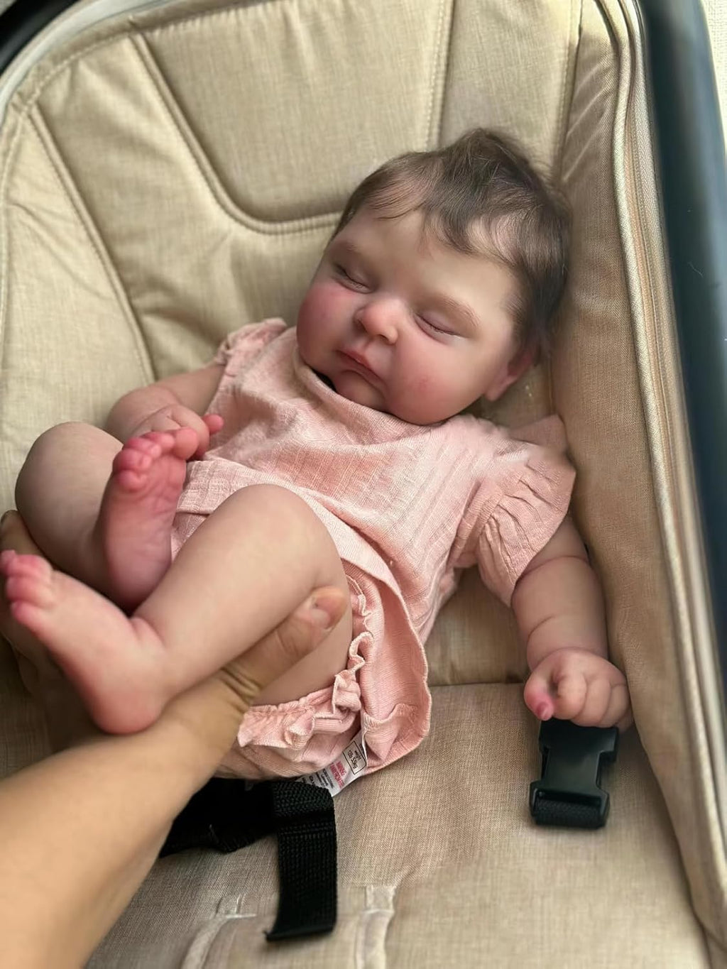 19 Inches Sleeping Realistic Newborn Girl Doll with Weighted Cloth Body and Vinyl Limbs O678008