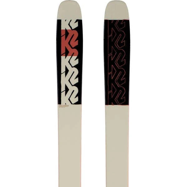 112 Skis V947