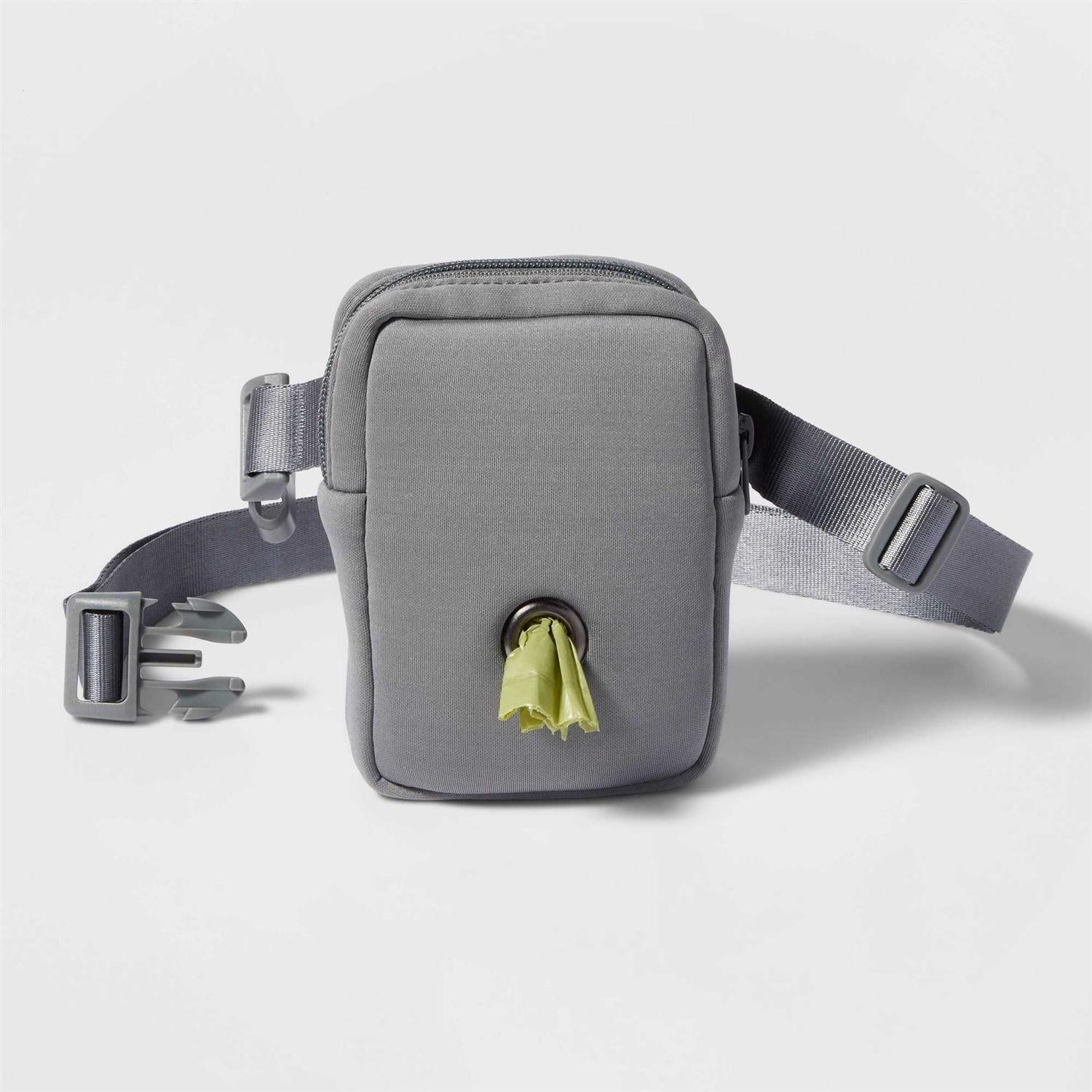 Treat Pouch with Waste Bag Dispenser R760492