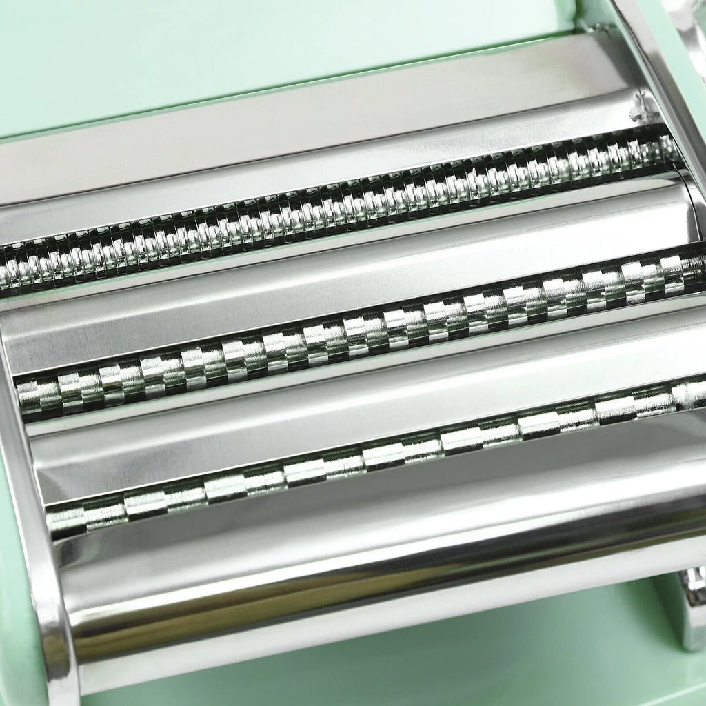 Green 2.36in Pasta Maker F9246