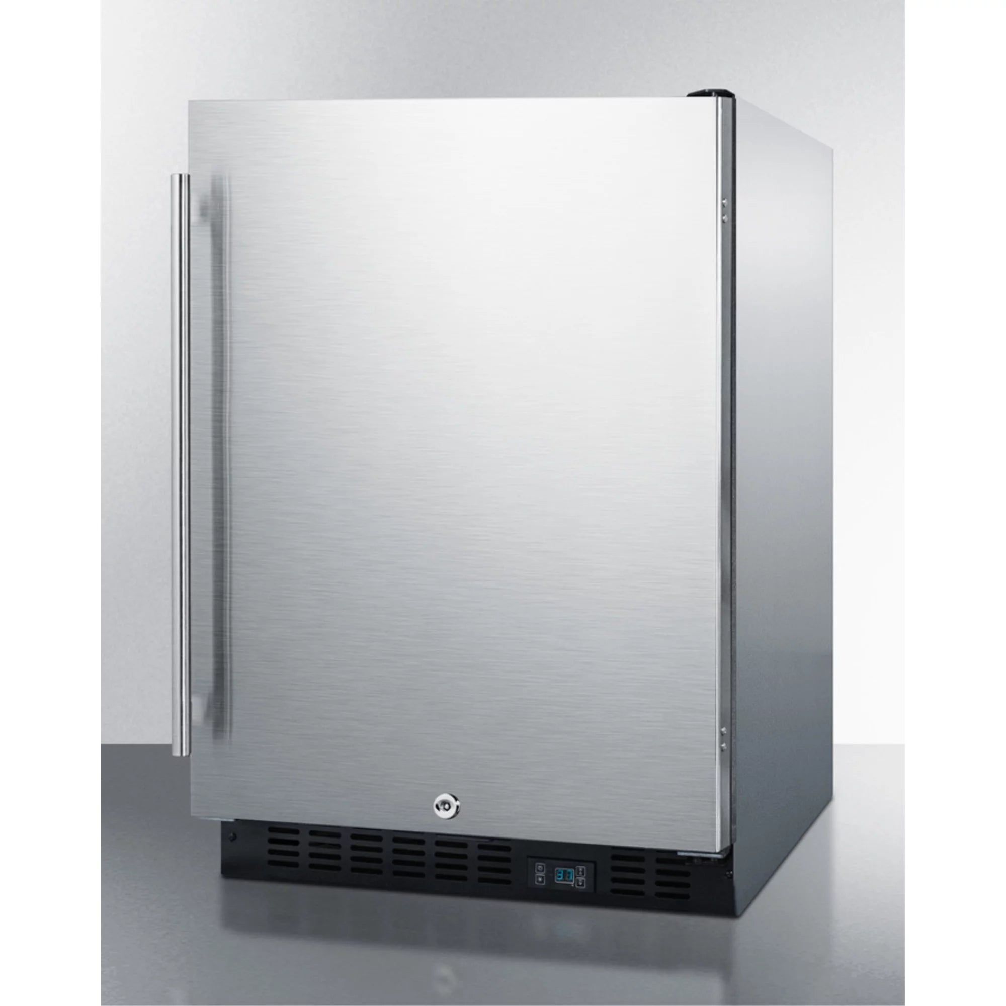 Built-in undercounter commercial refrigerator with SS interior and door X742043