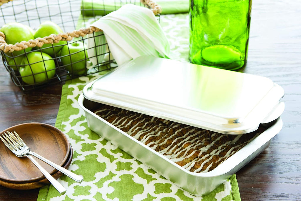9x13 Covered Cake Pan Q779