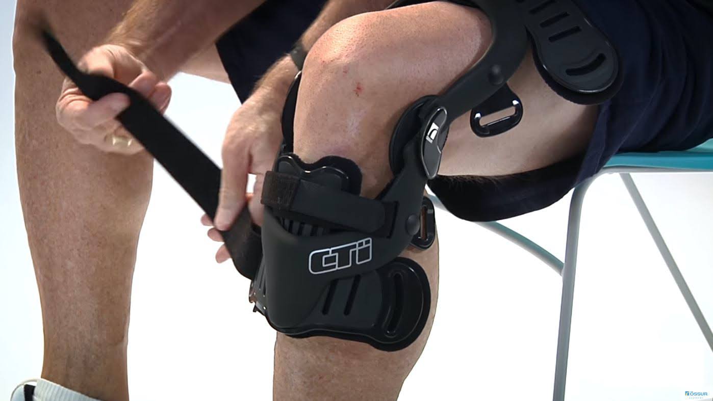 CTI Ots Standard PCL Ligament Knee Brace B98347