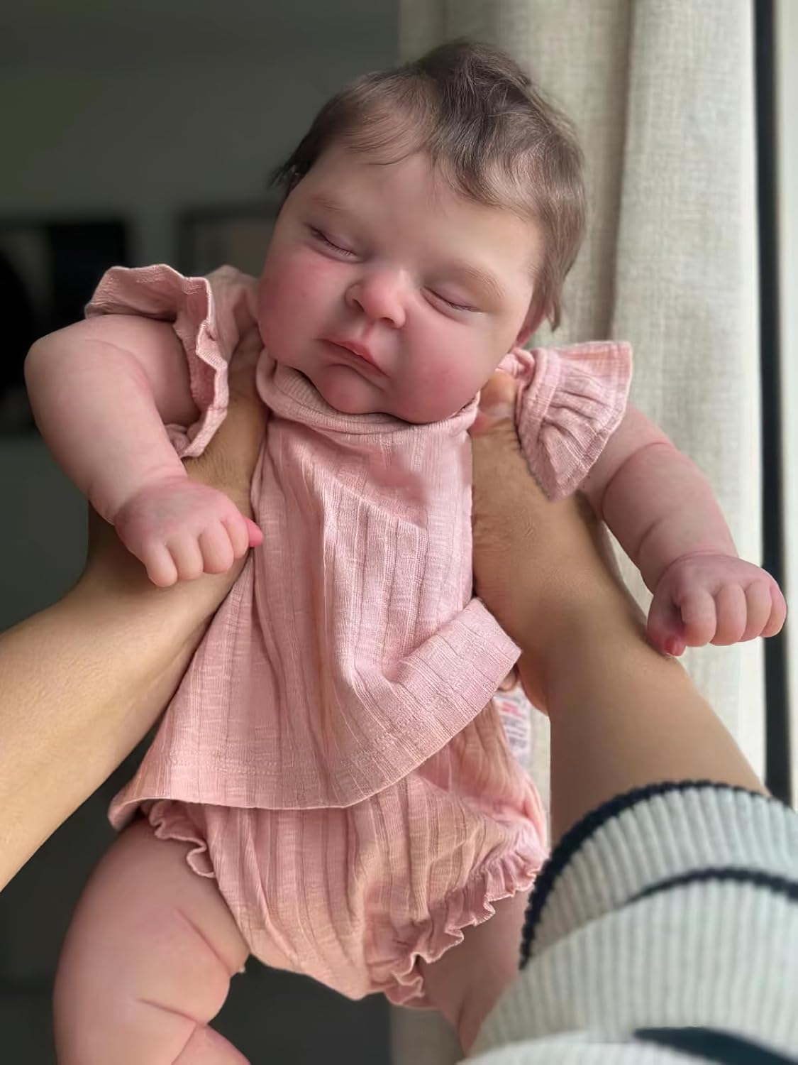 19 Inches Sleeping Realistic Newborn Girl Doll with Weighted Cloth Body and Vinyl Limbs O678008