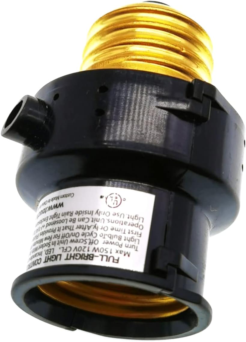 Black Dusk-to-Dawn Light Control Socket for E26 E27 Base Lamps S704490