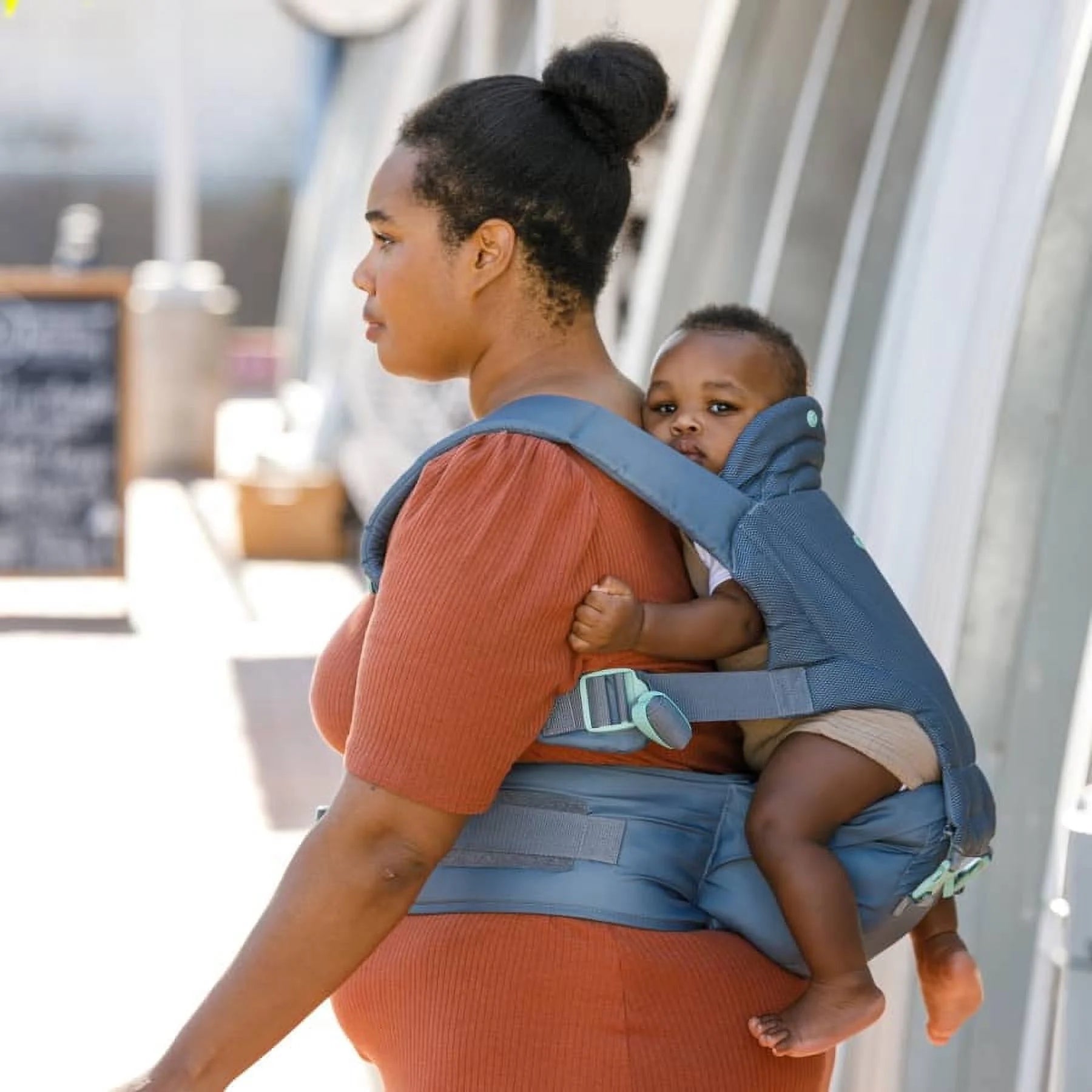 Gray 5-in-1 Hip Seat Baby Carrier E29376