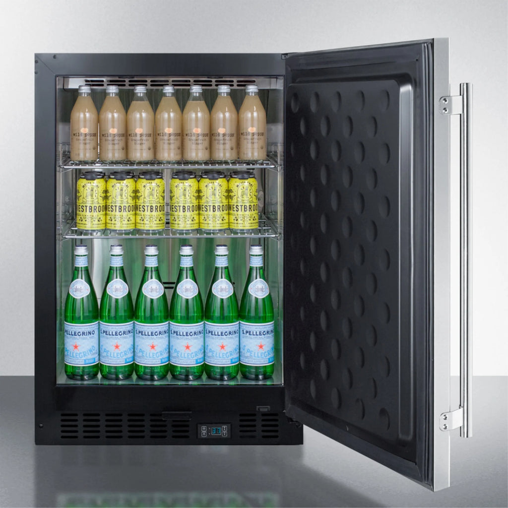 Built-in undercounter commercial refrigerator with SS interior and door X742043